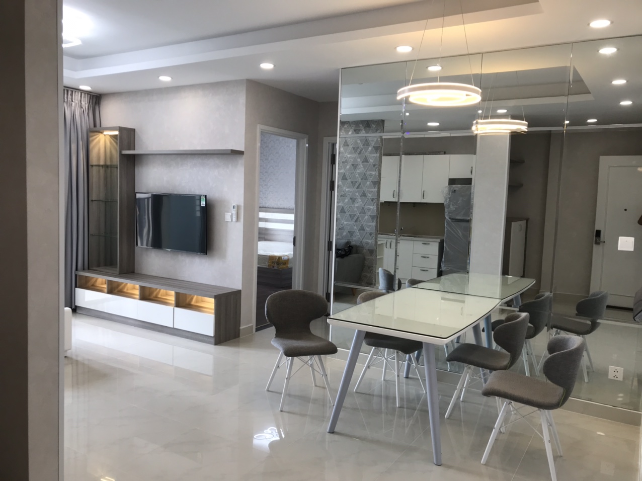 CHO THUÊ CĂN HỘ SAIGON MIA 78M2 FULL NỘI THẤT